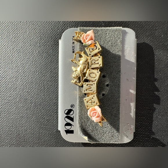 1928 “Amore" cherub and rose brooch - Picture 3 of 8